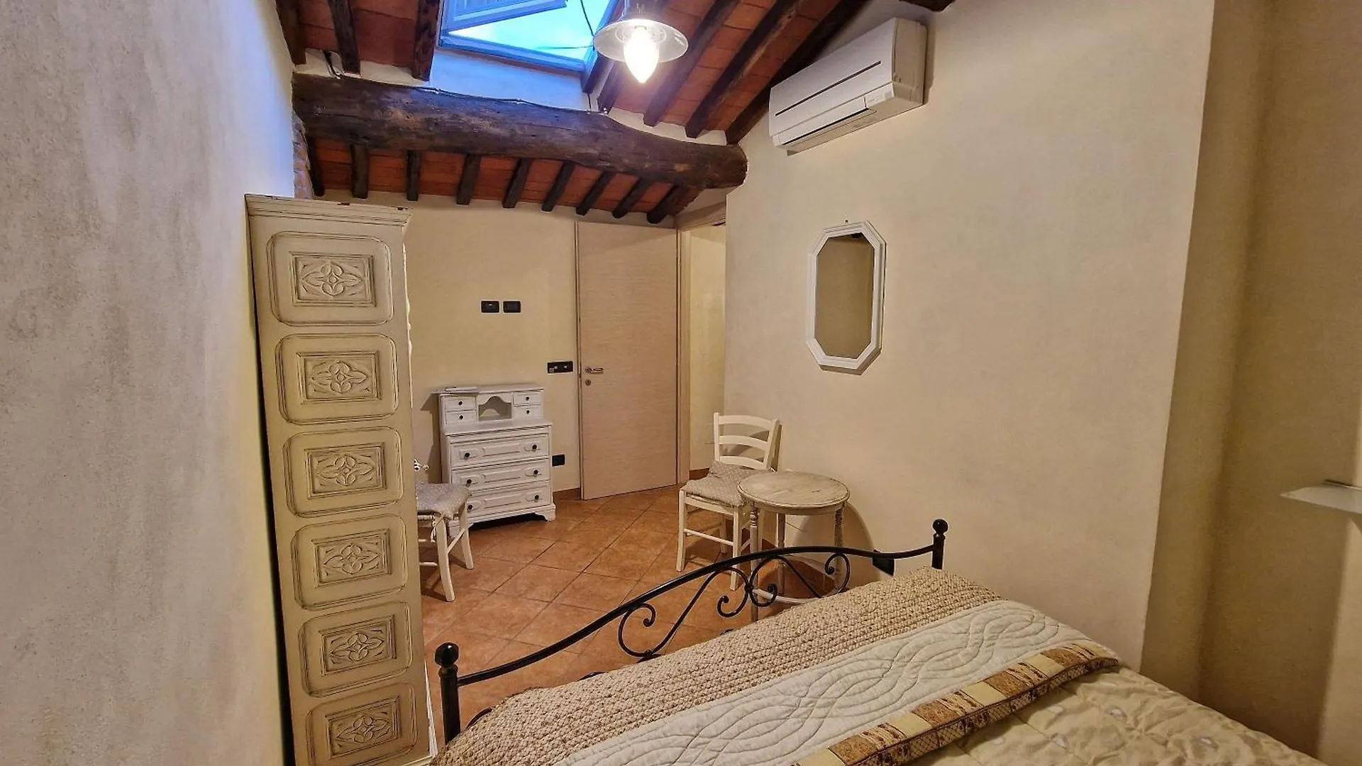 Anthea Home Lucca 0*,  Italy