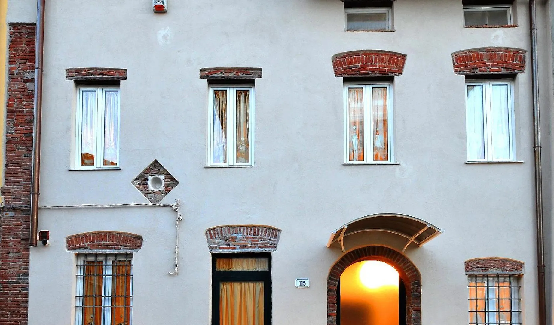 Anthea Home Lucca